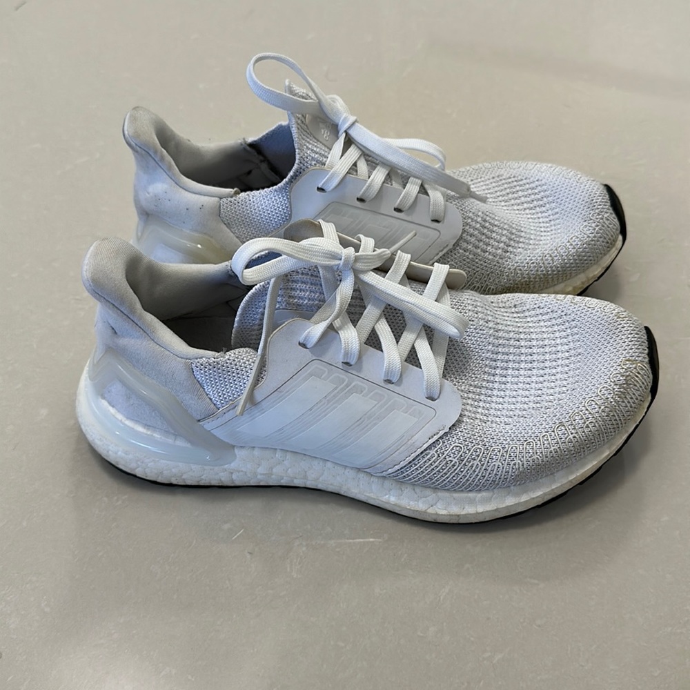 Adidas White Ultraboost Kids 5/ W6